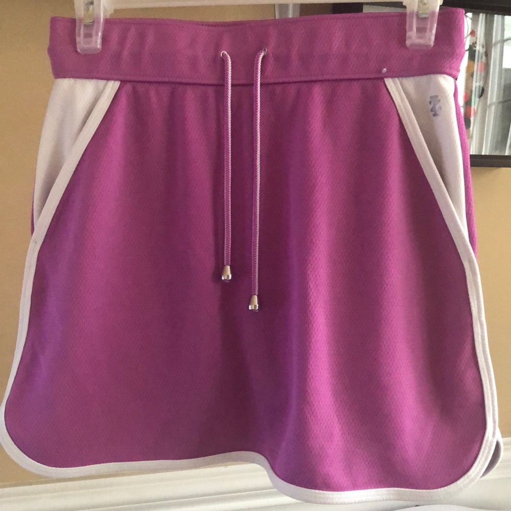 IZOD Golf skort